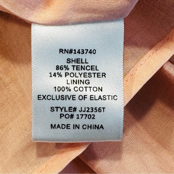 Hyacinth House NEW Light Pink Off the Shoulder Portia Pleated Blouse Size XXS - Picture 9 of 9